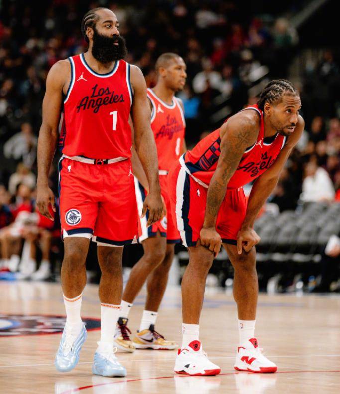 爱游戏官网首页-关于公牛带队取胜！，哈登重要时刻领先优势明显上演精彩一战的信息